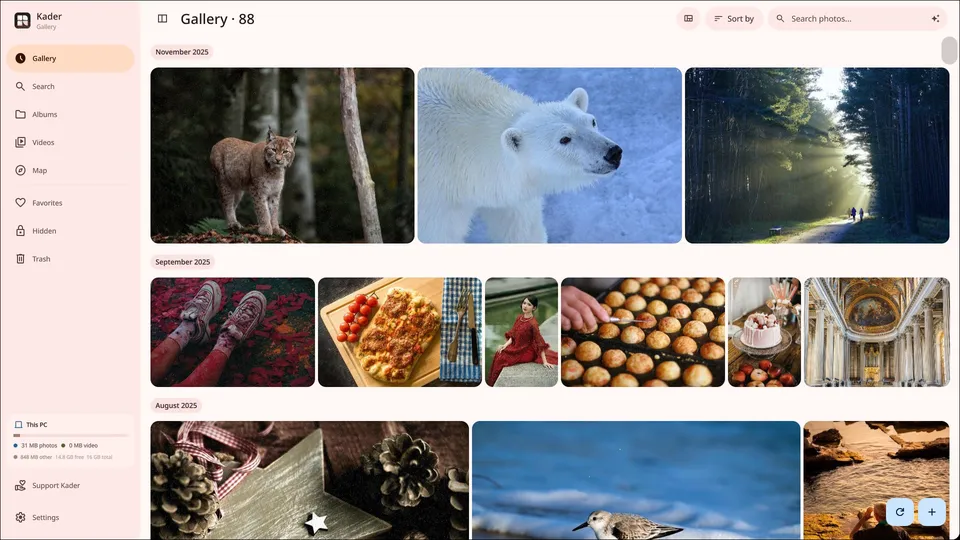 The gallery in a light rose theme